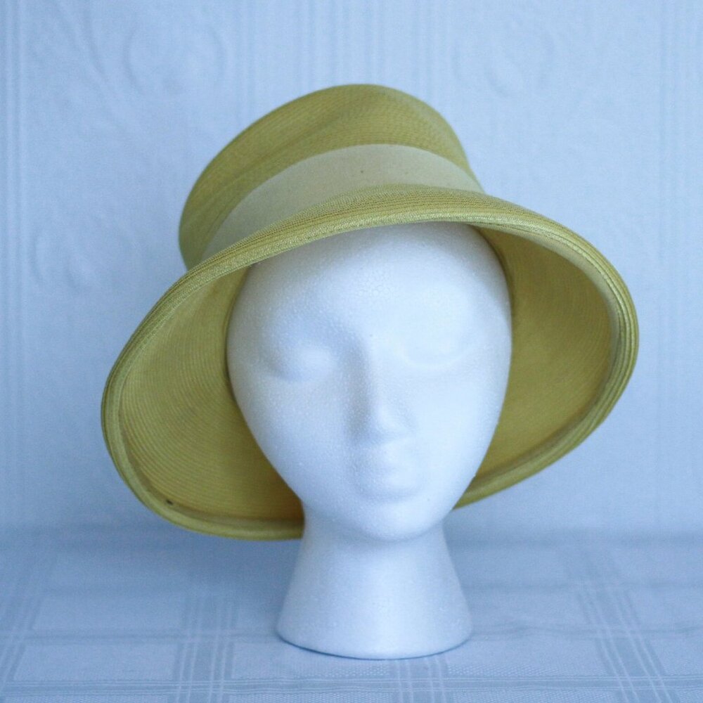50's 60's lemon yellow straw hat made in Montreal